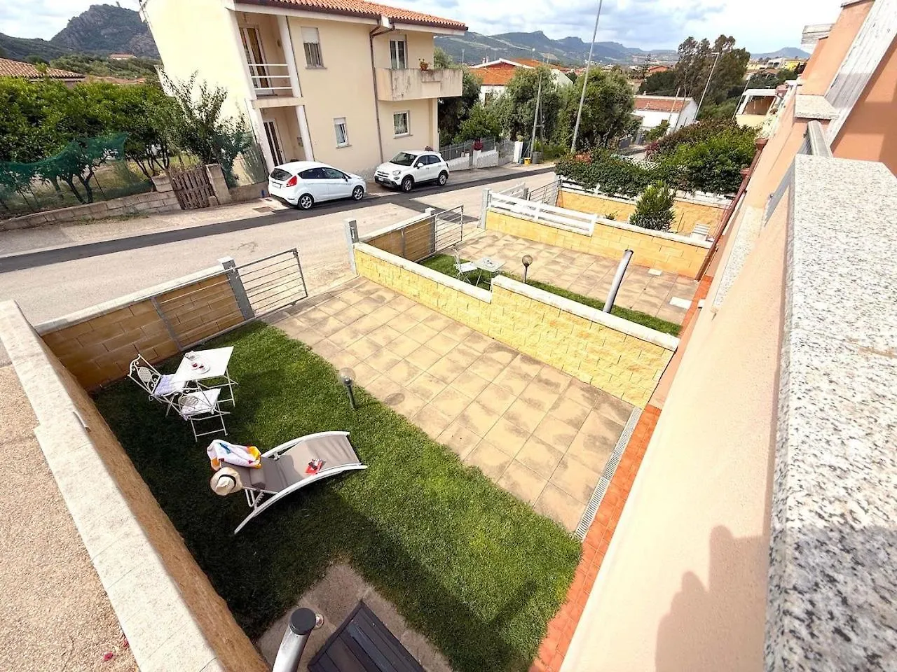 Villetta Alloro K&G House2 Viddalba Vakantiehuis