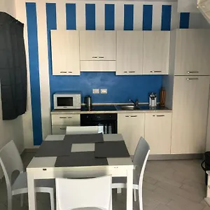 Casa vacanze Morello Climatizzata Con Giardino Privato, Viddalba